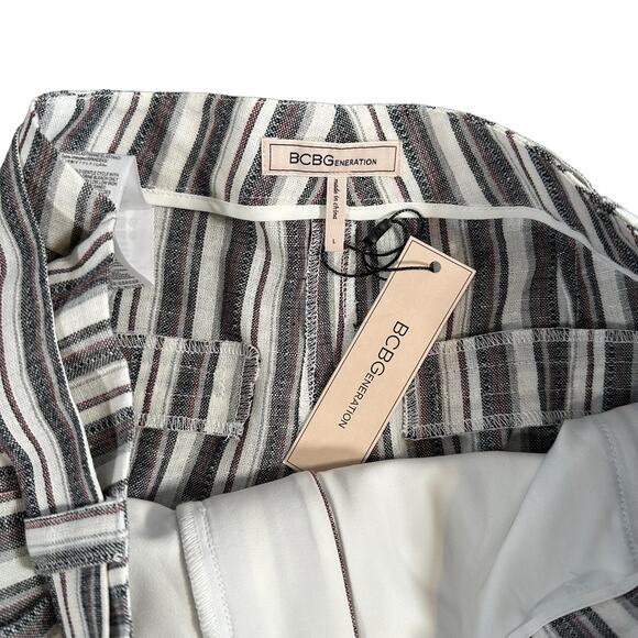 BCBGeneration Women's High Waisted Short with Tie Belt Size L - Picture 6 of 8